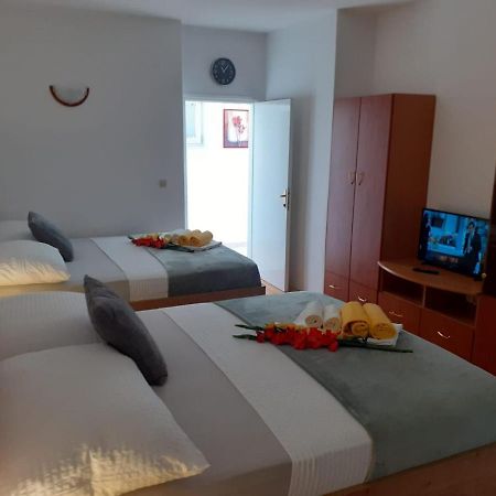 Apartments Vinea Baska Voda Ngoại thất bức ảnh